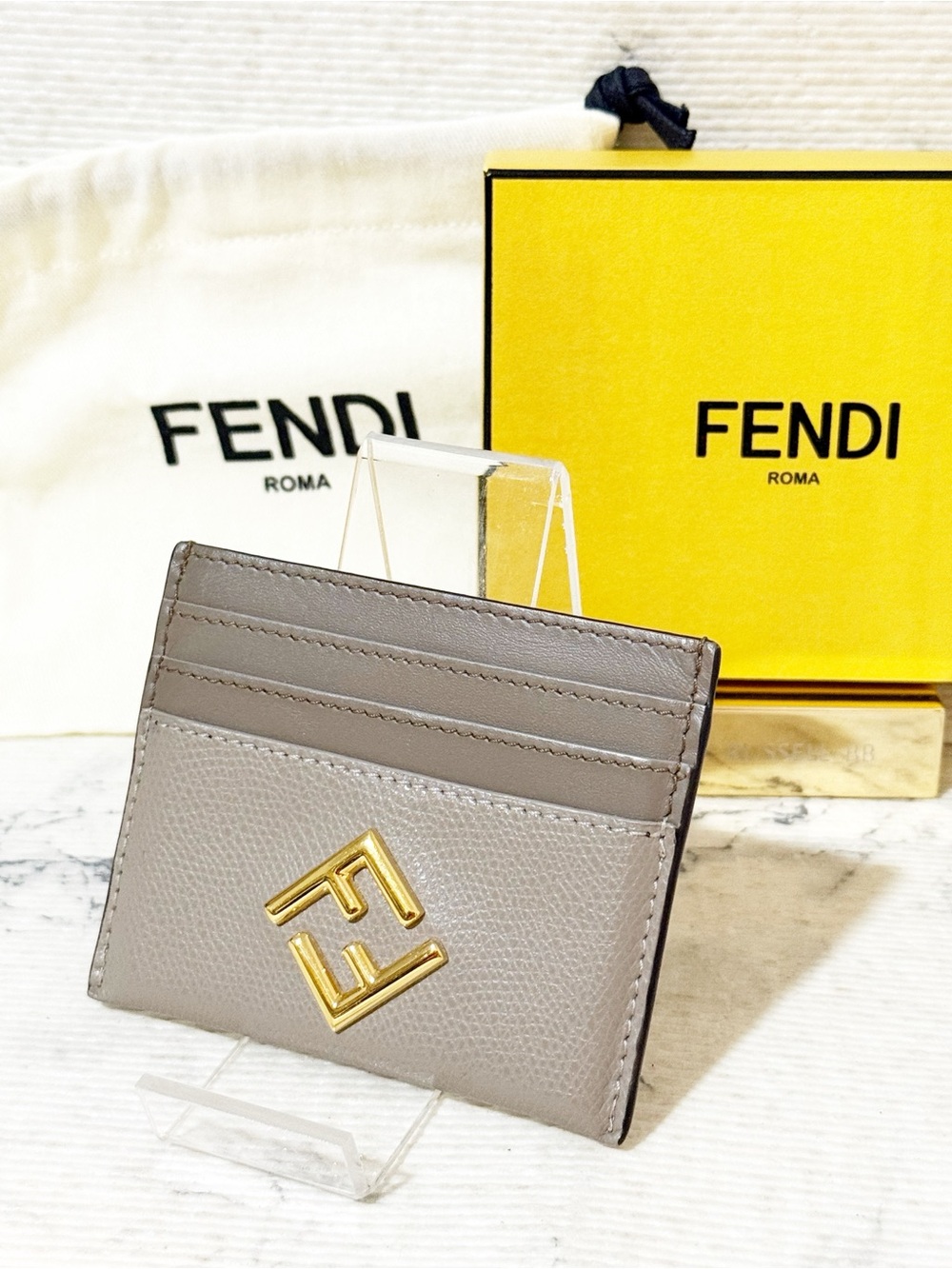 Fendi FF Diamonds Card Case Two-tone Leather Gray Card Holder - Picture 4 of 14